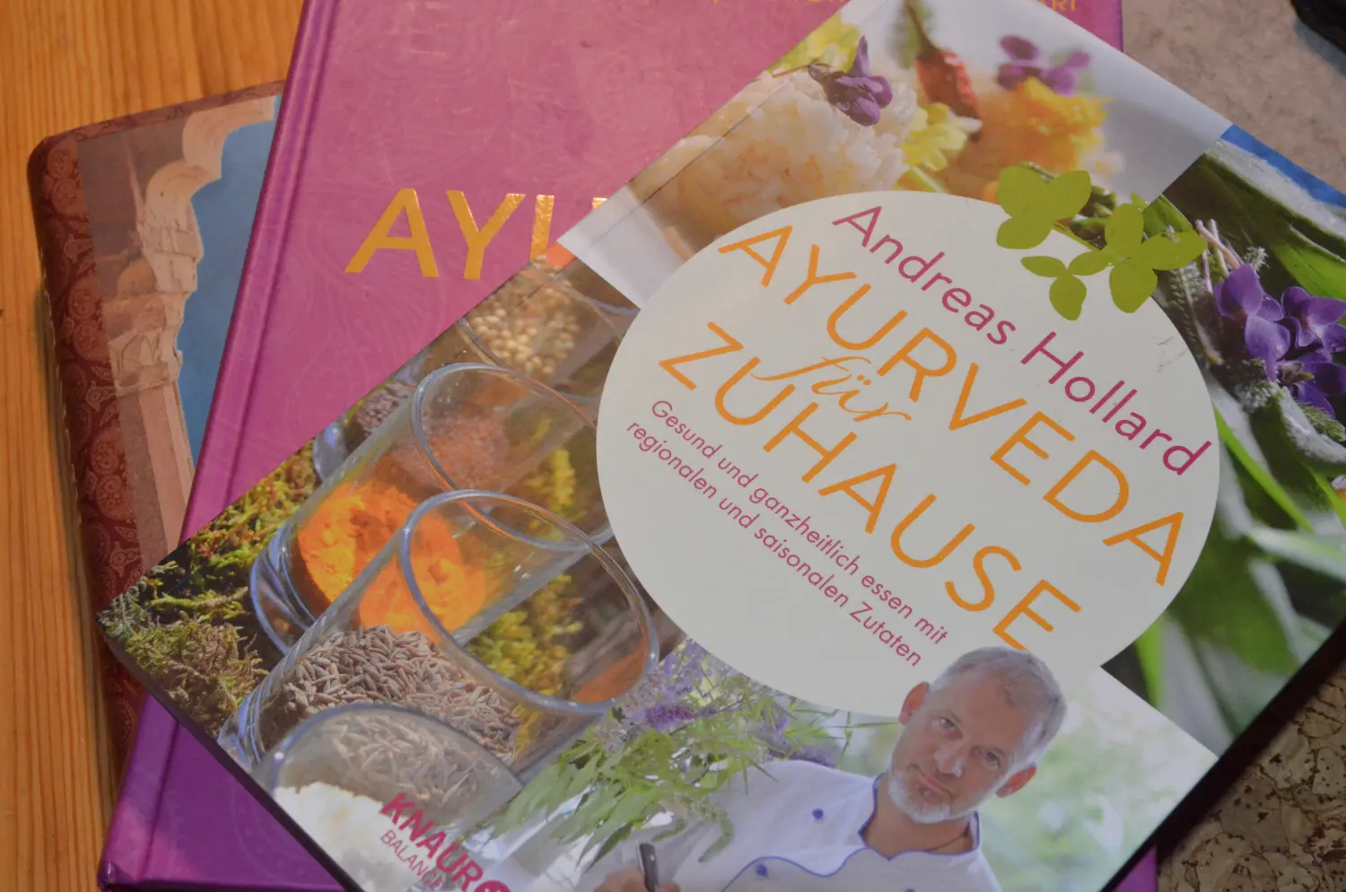 Bücherregal von Hygge Hytte